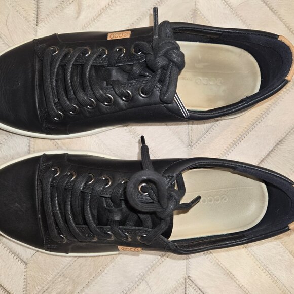 Ecco Soft 7 sneaker size 7M - Picture 3 of 4